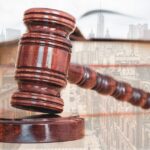 Beismerte a gyöngyösi rendőr, hogy társával együtt összevertek egy férfit